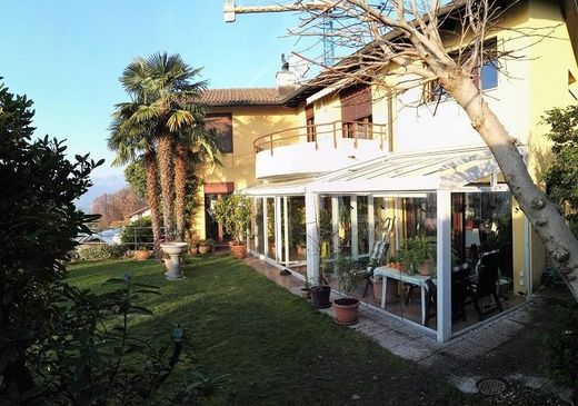 Villa in Cureggia, Lugano