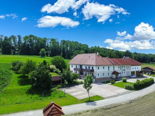 Luxus-Haus in Scharten, Politischer Bezirk Eferding