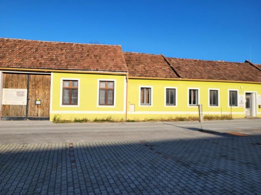 Luxury home in Sieghartskirchen, Politischer Bezirk Tulln