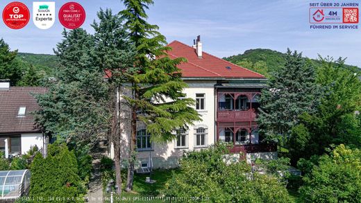 Lüks ev Langenzersdorf, Politischer Bezirk Korneuburg