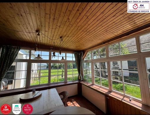 Lüks ev Wetzleinsdorf, Politischer Bezirk Korneuburg