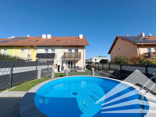 Luxe woning in Asten, Politischer Bezirk Linz-Land