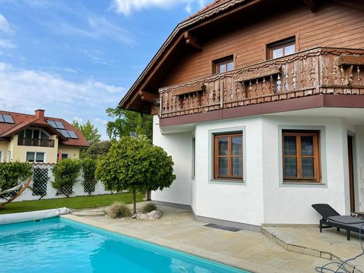 Luxury home in Marchtrenk, Wels-Land