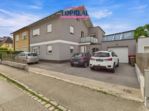 ‏בתי יוקרה ב  ולס, Wels Stadt