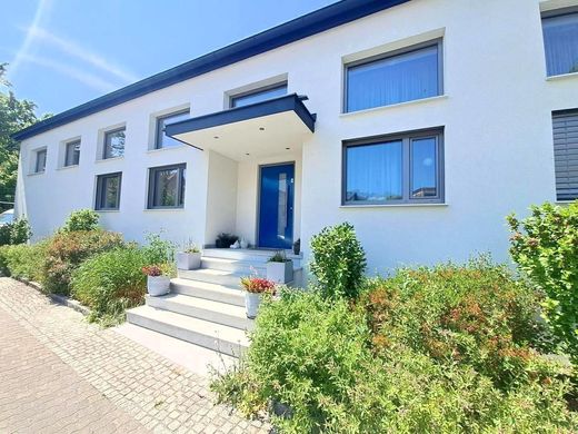Luxury home in Weistrach, Politischer Bezirk Amstetten