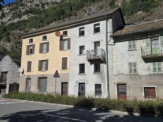 Casa de lujo en Pollegio, Leventina District