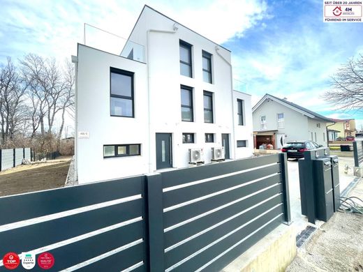 Casa di lusso a Neuaigen, Politischer Bezirk Tulln