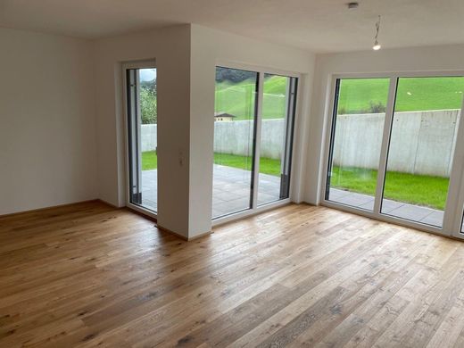 Piso / Apartamento en Wiesing, Politischer Bezirk Schwaz