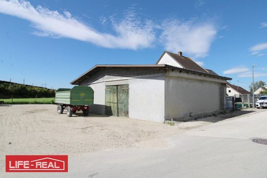 Terreno - Enns, Politischer Bezirk Linz-Land