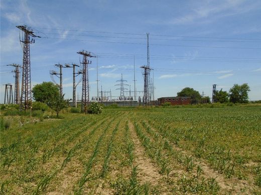 地皮  Kapuvár, 傑爾-莫松-肖普朗州