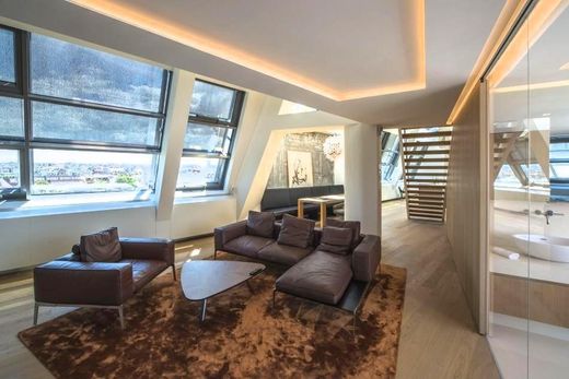 View of 23 AMAZING Airbnb Penthouses for the Ultimate Getaway
