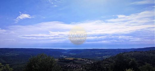 Land in Grožnjan, Grožnjan-Grisignana