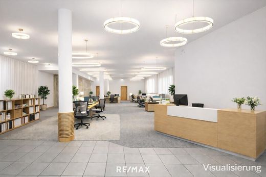 Office in Bischofshofen, Politischer Bezirk Sankt Johann im Pongau