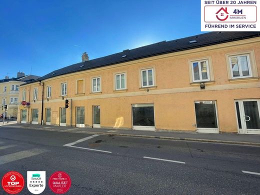 Luxe woning in Stockerau, Politischer Bezirk Korneuburg