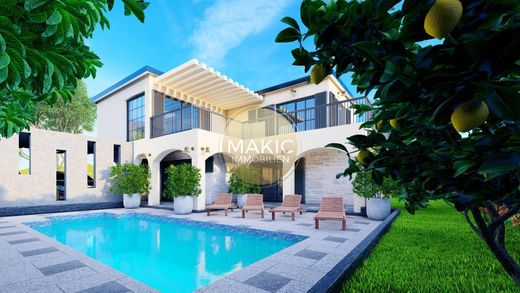 Casa di lusso a Kaštelir, Kaštelir-Labinci