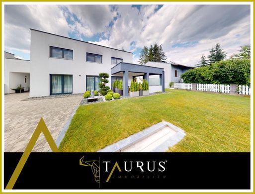 Luxury home in Ebenthal, Politischer Bezirk Klagenfurt Land