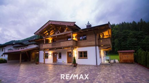 Maison de luxe à Schwendt, Politischer Bezirk Kitzbühel