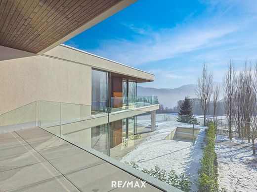 Apartment / Etagenwohnung in Berg, Politischer Bezirk Vöcklabruck