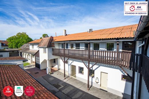 Maison de luxe à Franzensdorf, Politischer Bezirk Gänserndorf