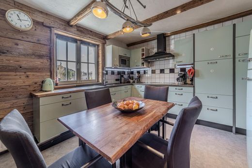 Brixen im Thale, Politischer Bezirk Kitzbühelの高級住宅