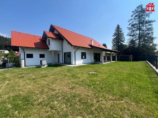 Luxury home in Deutschlandsberg, Politischer Bezirk Deutschlandsberg