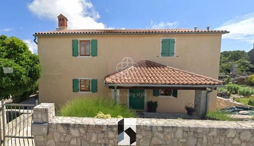 Luxe woning in Raša, Istria