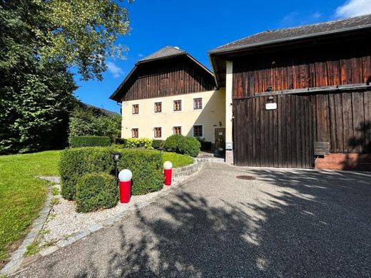 Luxury home in Schwanenstadt, Politischer Bezirk Vöcklabruck