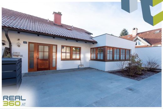 豪宅  Puchenau, Politischer Bezirk Urfahr-Umgebung