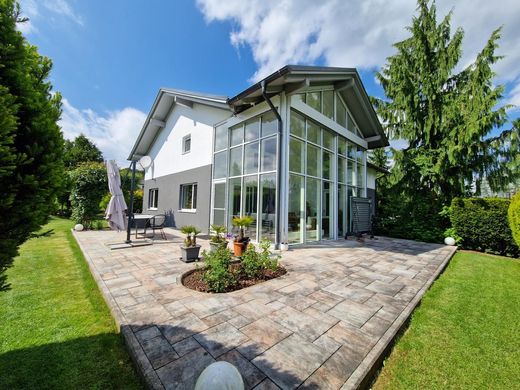 Luxus-Haus zu verkaufen in Hart bei Graz