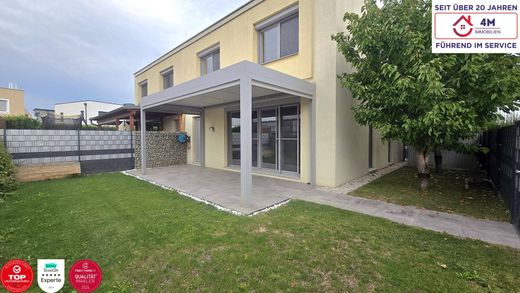 Πολυτελή κατοικία σε Ebreichsdorf, Politischer Bezirk Baden