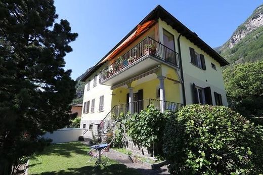 Luxe woning in Bodio, Leventina District