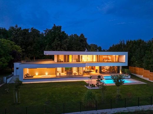 Luxury home in Wels, Wels Stadt