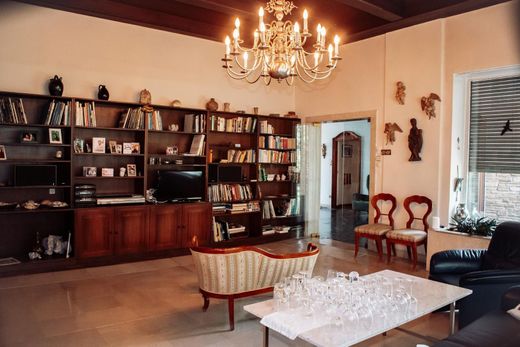 Villa a Perchtoldsdorf, Politischer Bezirk Mödling