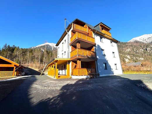 Hotel w Presseggersee, Politischer Bezirk Hermagor