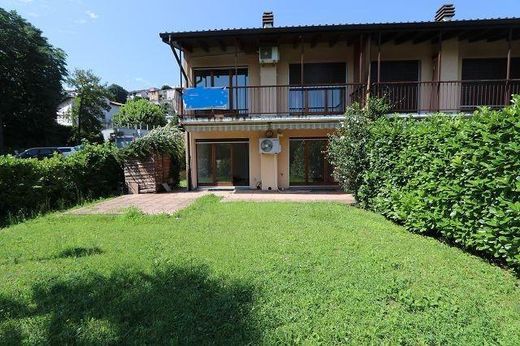 Luxury home in Vacallo, Mendrisio District