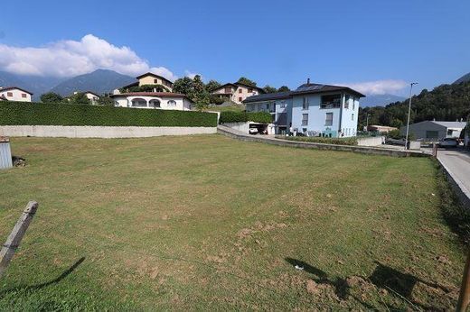 Grundstück in Giubiasco, Bellinzona