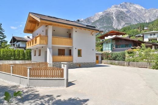 Maison de luxe à Leogang, Politischer Bezirk Zell am See