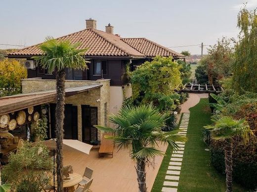 Villa en Budakalász, Pest megye