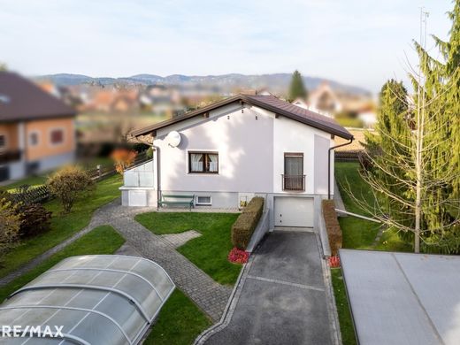 Luxury home in Seiersberg, Politischer Bezirk Graz-Umgebung