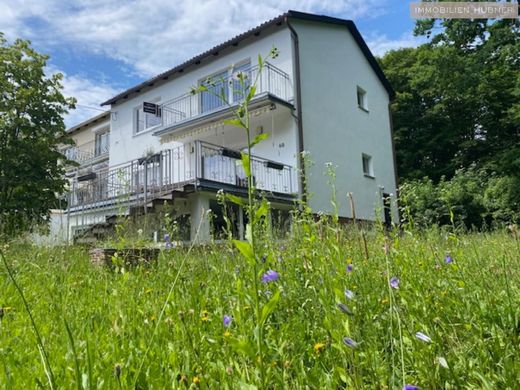 Maison de luxe à Kierling, Politischer Bezirk Tulln