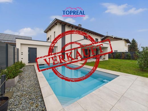 Luxury home in Rüstorf, Politischer Bezirk Vöcklabruck