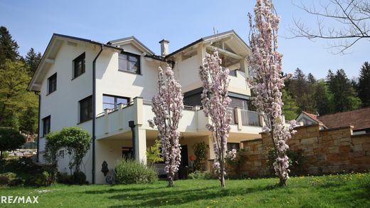 منزل ﻓﻲ Nestelbach bei Graz, Politischer Bezirk Graz-Umgebung