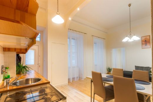 Apartment / Etagenwohnung in Budapest