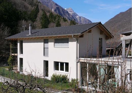 Luksusowy dom w Lavertezzo, Locarno District