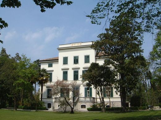 Luxus-Haus in Cervignano del Friuli, Provincia di Udine