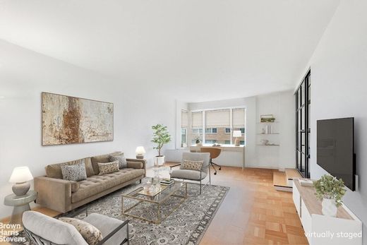 Appartamento a Upper East Side, New York County