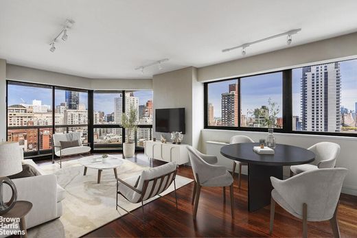 ﺷﻘﺔ ﻓﻲ Upper East Side, New York County