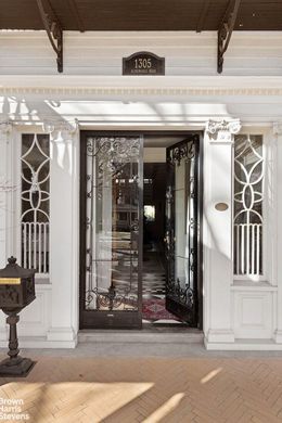 منزل ﻓﻲ Flatbush, Kings County