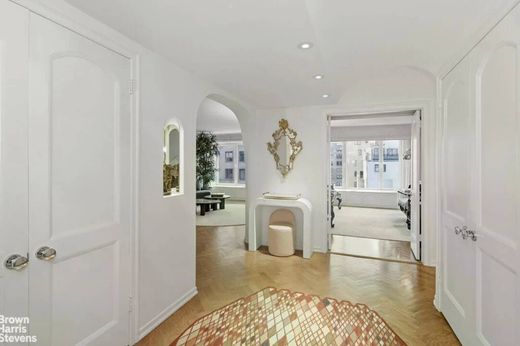 Apartment in Upper East Side, New York County