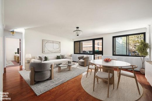 아파트 / Fulton, Oswego County